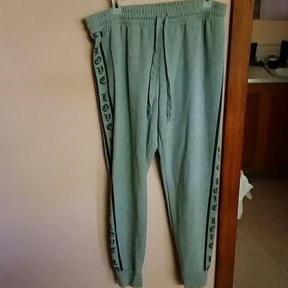 Women's jogger